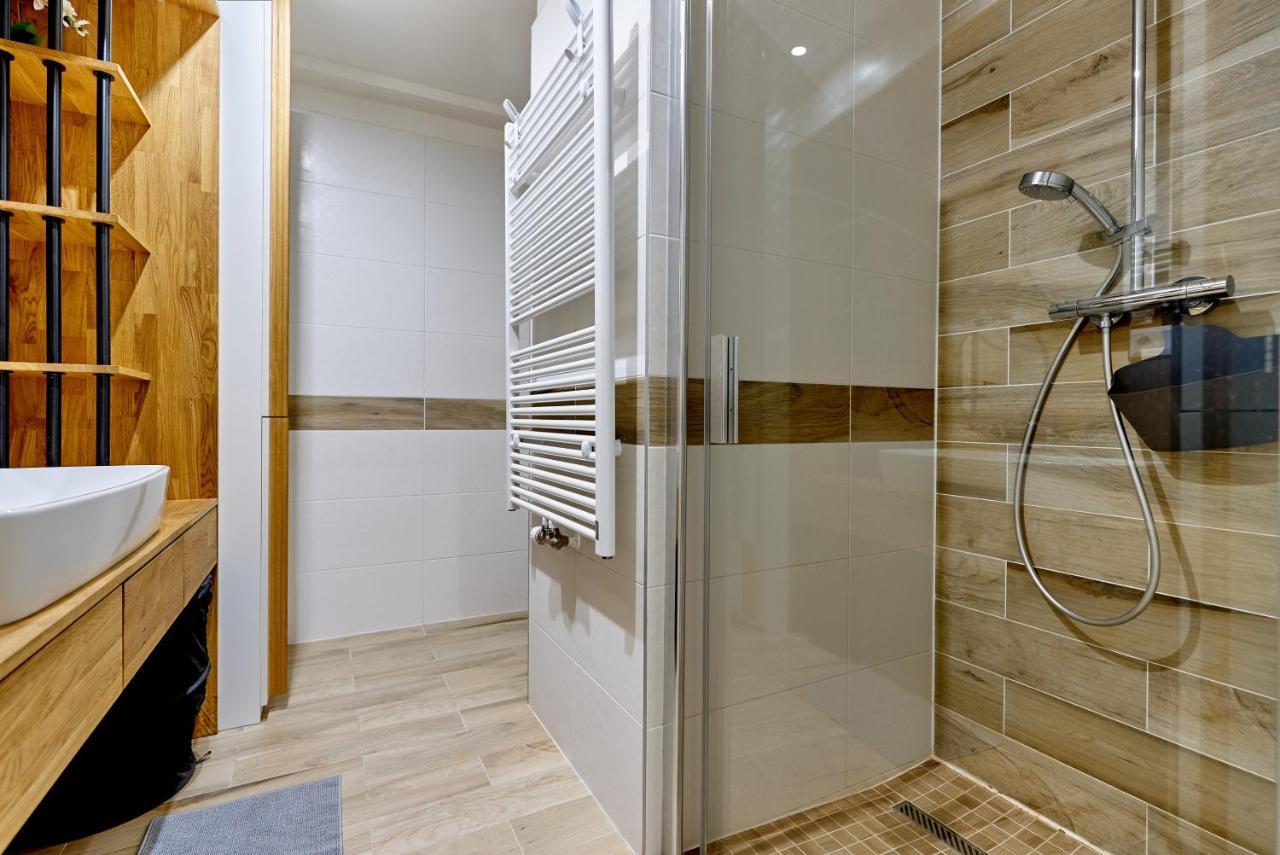 Klinovec Suite By Mountain Ways Loucna pod Klinovcem Luaran gambar